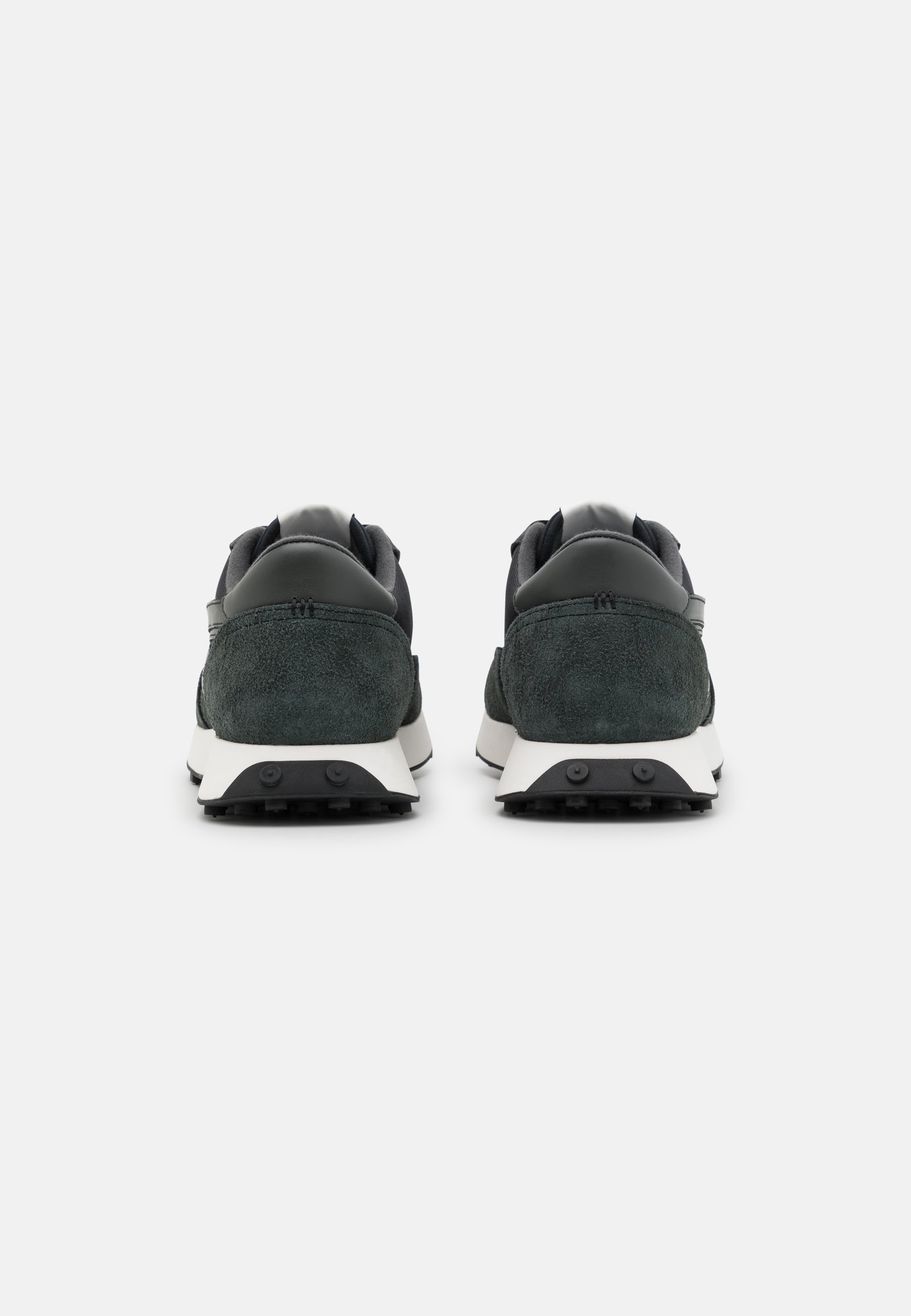 Diesel RACER - Trainers - black/green 