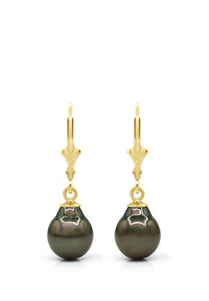 Boucles d'oreilles gouttes en or avec des perles rondes sombres et irisées suspendues à des crochets décoratifs.