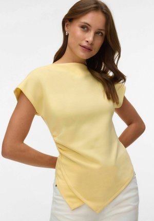 ASYMETRISCHES VMMILLE - Navadna majica - pale banana