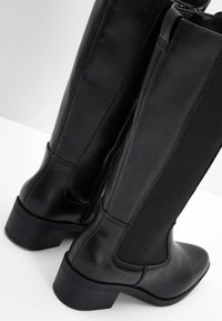 bonprix Stivali alti - black