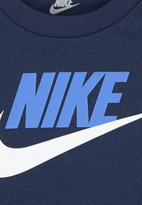 Nike Sportswear COLOR BLOCKED SET UNISEX  - Tröja med dragkedja - midnight navy