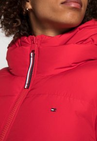 Tommy Hilfiger Abrigo de invierno - red