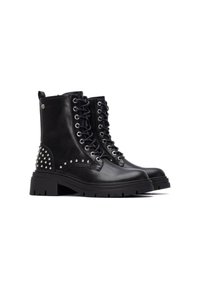 Botas de cuero negras hasta el tobillo con punteras redondeadas, diseño de cordones, tacones en bloque resistentes y detalles con tachuelas en los laterales.