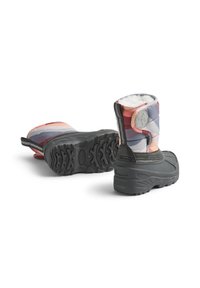 Χρωματισμένα χιονομπότια με ποιοτική επένδυση και γκρι καουτσούκ σόλες, μαλακή επένδυση και θηλιά για να τα φοράτε εύκολα. Διαθέτουν μίγμα από κόκκινα, μπλέ και κρεμ σχέδια.