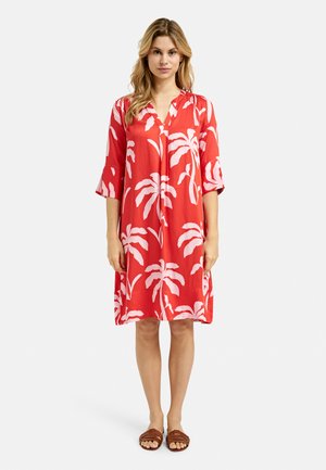 Smith&Soul MIT PALMEN - Freizeitkleid - chili print