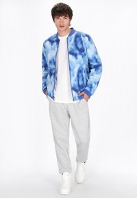 Mo Bomber jakna - blue multicolor