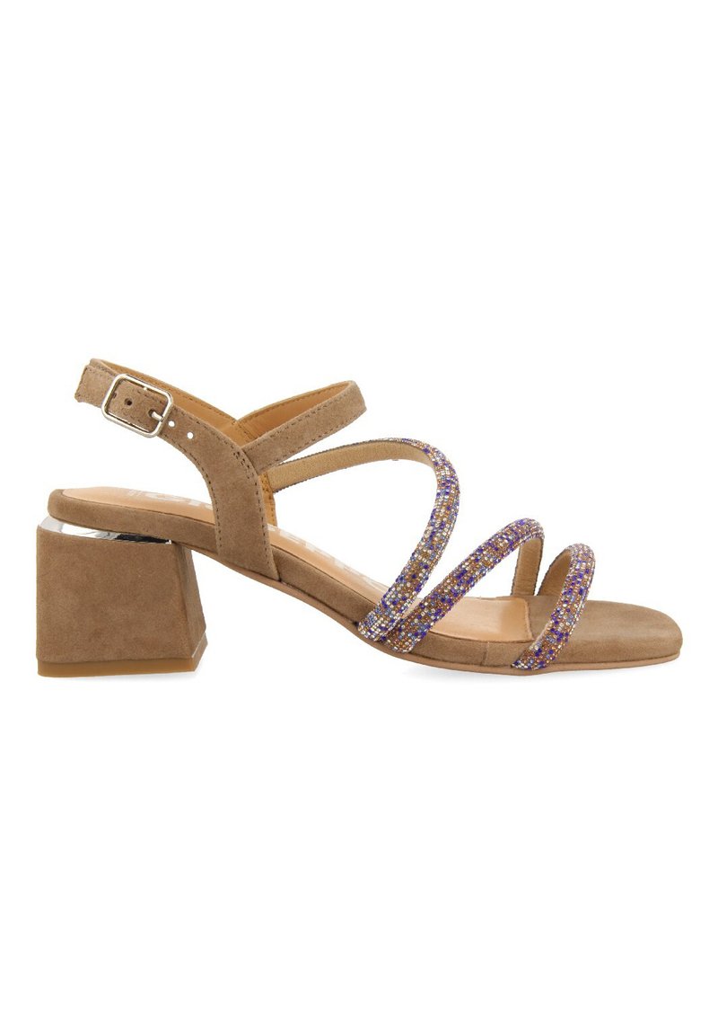 Gioseppo Sandalen met enkelbandjes taupe