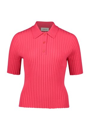 Polo à manches courtes côtelé de couleur rose vif. Comprend une patte à boutons et un col texturé. Le matériau semble extensible et ajusté.