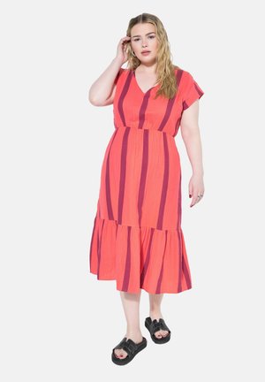 MIDI A-LINE MUSSELIN STREIFEN - Freizeitkleid - hibiscus red