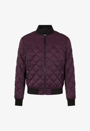 Gestepptes Bomberjacke in tiefem Lila, mit einem Reißverschluss vorne, schwarzem geripptem Kragen und Bündchen sowie seitlichen Taschen mit Druckknopfverschlüssen.