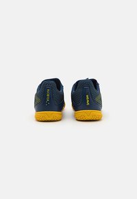 Umbro VELOCITA IX CLUB  IC - Scarpe da calcio indoor - poseidon/blazing yellow/white