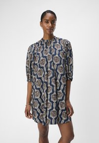 Object OBJEMMI DRESS - Vapaa-ajan mekko - black/white sand