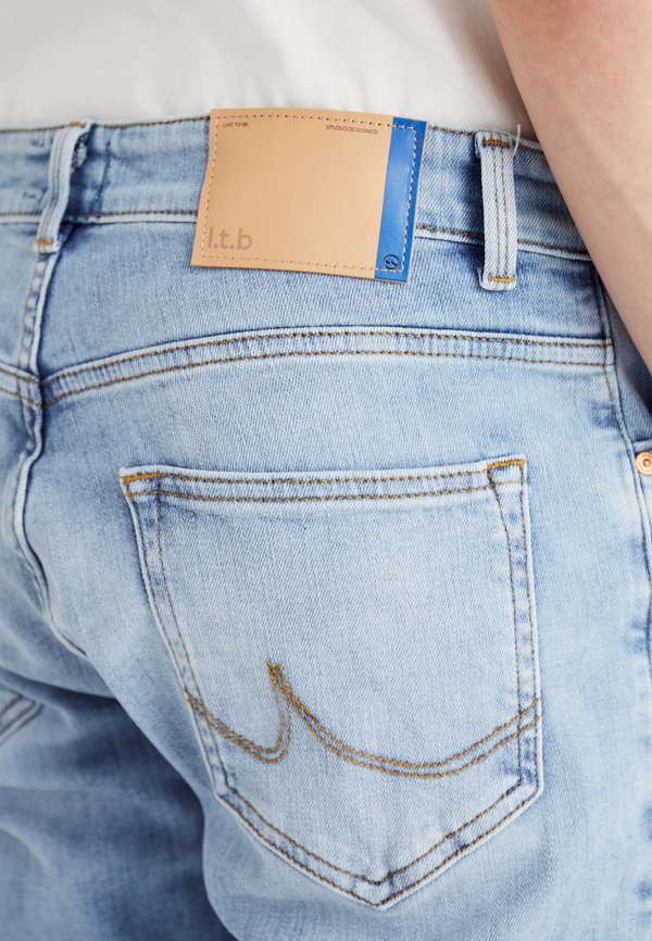 HOLLYWOOD MID RISE - Straight leg jeans - undamaged wash4