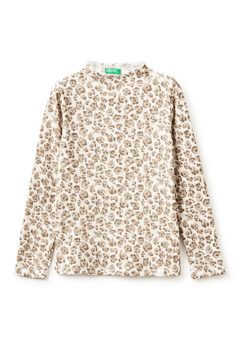 Dlouhý rukáv triko vyrobené z žebrované tkaniny, s krémovým podkladem a hnědým leopardím vzorem, a kulatým výstřihem.