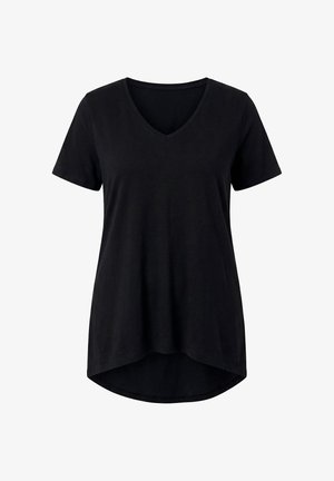 Czarny T-shirt z krótkim rękawem i dekoltem w serek, z nieco dłuższym tylnym dołem, prezentowany na białym tle.