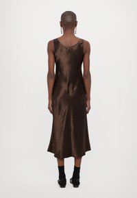 Max Mara Leisure TALETE - Koktélruha / Partiruha - marrone