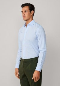 Hackett London SMART CHECK - Camisa - sky blue
