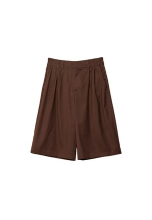 Brune, plissede shorts lavet af et glat stof, der har dobbelte forlommer og en skræddersyet pasform, med en talje og bælteløkker.