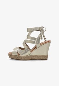 Seleccionado, gold-coloured