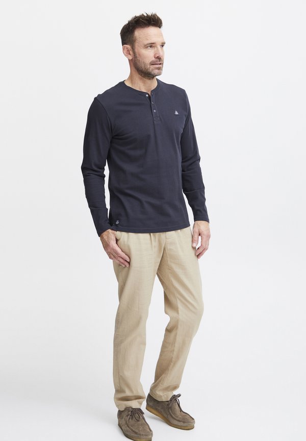 FQGERT - Long sleeved top - salute3