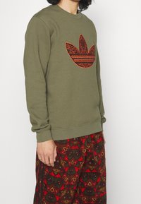 adidas Originals Sweatshirt - olive