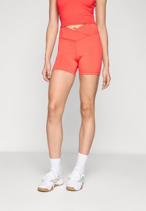 HAMPTON CORE HIGH RISE SHORT - Leggings - energy red
