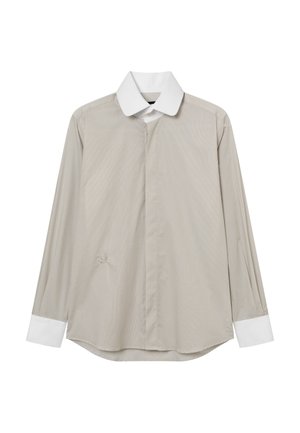 Beżowa koszula z długim rękawem, białym ostrym kołnierzykiem i białymi mankietami, z ukrytą listwą na guziki oraz subtelnym haftem na przodzie.