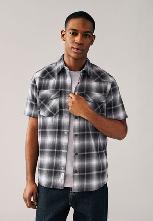 SHORT SLEEVE CHECK TWIN POCKET WESTERN REGULAR FIT - Overhemd - black white