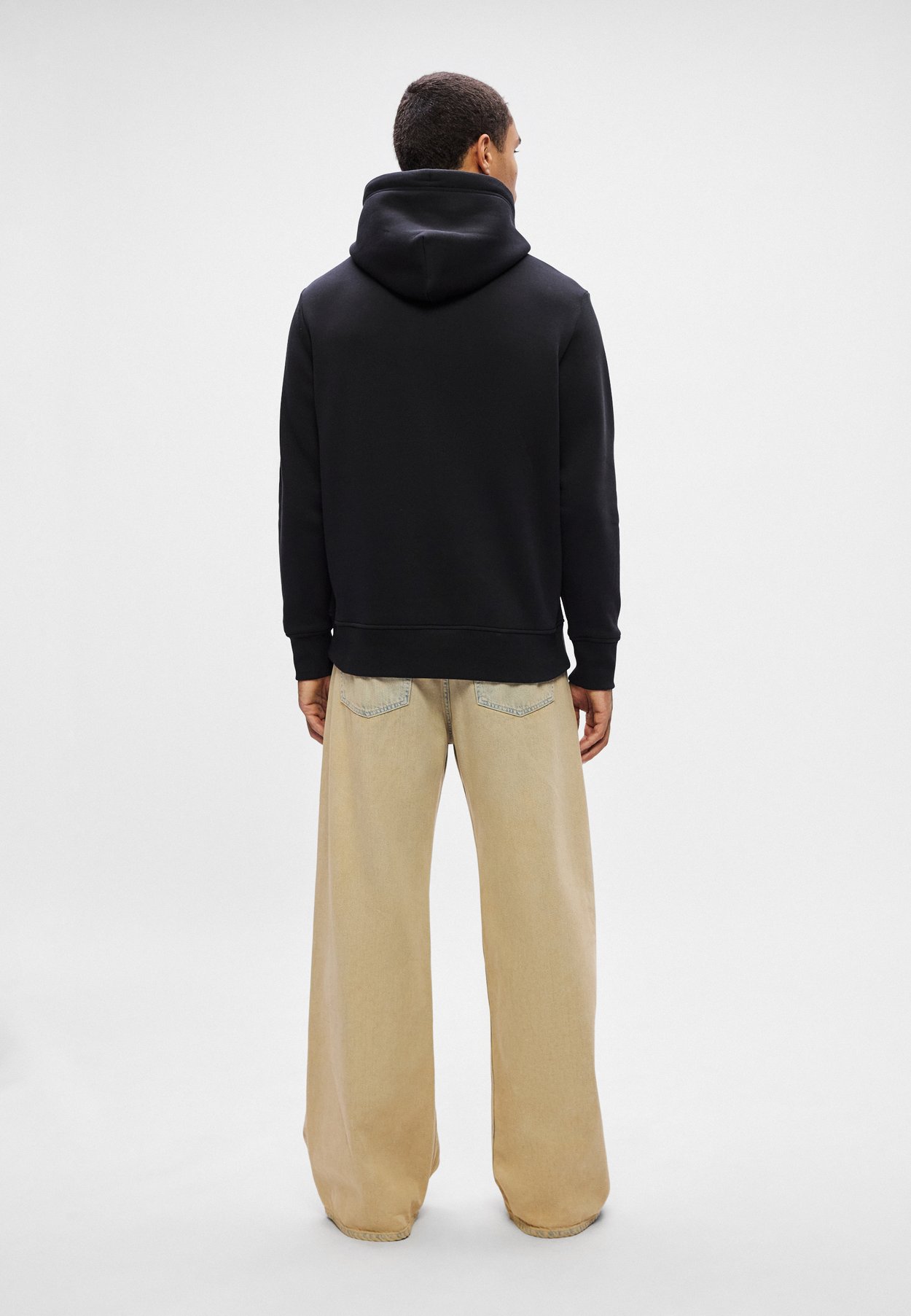 GRAPHIC HOODIE