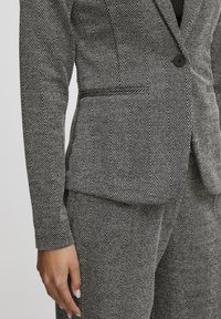 ICHI IHKATE - Blazer - black