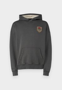 Szara bluza z kapturem wykonana z miękkiego materiału, z kieszenią kangurką, podszytym kapturem oraz haftowanym emblematem róży na piersi.