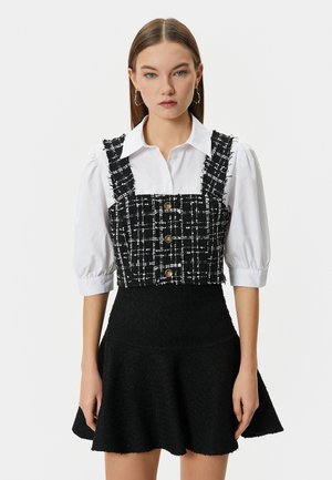 CROP PUFF SLEEVE BUTTON DETAIL DOUBLE - Hemdbluse - black