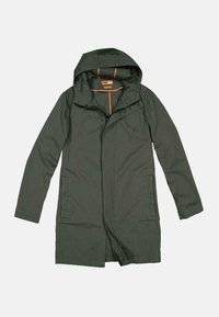 Oliwkowa wodoodporna kurtka z kapturem, długimi rękawami, dwoma bocznymi kieszeniami i pomarańczowym wykończeniem. Zapięcie na guziki i zamek błyskawiczny.