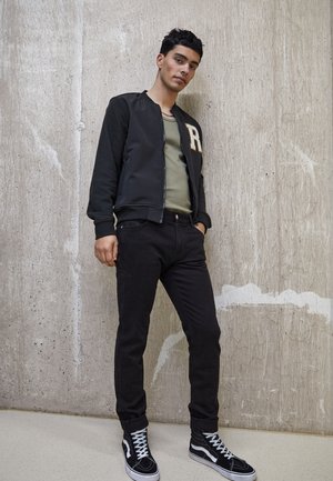 Weekday FRIDAY - Jean slim - black