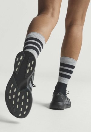 adidas Performance, ADIZERO EVO SL W, czarny
