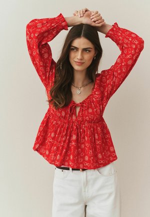 REGULAR FIT - LONG SLEEVE MILKMAID  - Blouse - red conversational print