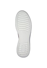 Semelle de chaussure en caoutchouc blanc avec des rainures texturées, empreinte de logo et un bord légèrement surélevé. Surface lisse dans l'ensemble avec une couleur uniforme.