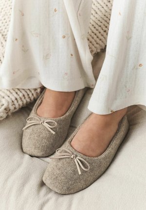 Next, REGULAR FIT - BALLET SLIPPERS - Hausschuh - mink brown