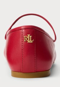 Lauren Ralph Lauren JAYNA NAPPA LEATHER MARY JANE FLAT - Balerínky s remienkom okolo členku - festive red
