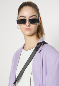 Weekday Camisola de manga comprida - off white