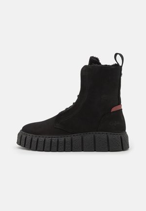 RAMPA LACE UP HI WARM - Plateaustiefelette - black