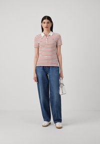 Tommy Hilfiger 1985 SLIM  - Pólóing - breton ecru/terra red