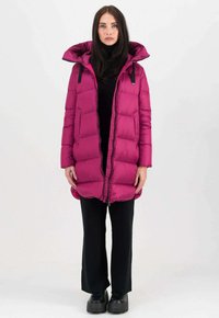Bomboogie GENEVA - Piumino lungo - fuchsia cyclamen