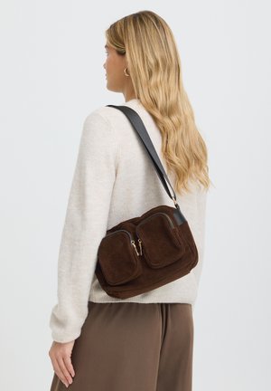 Fransa, FRCORI BAG 1 - Cross body bag - hot fudge