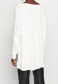 Culture Stickad tröja - beige