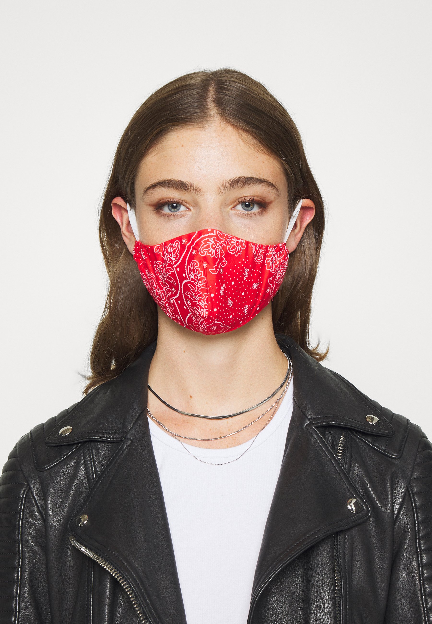 Levi's® REUSABLE BANDANA FACE COVERING 3 PACK - Stoffen mondkapje -  blue/black/red/donkerblauw - Zalando.nl