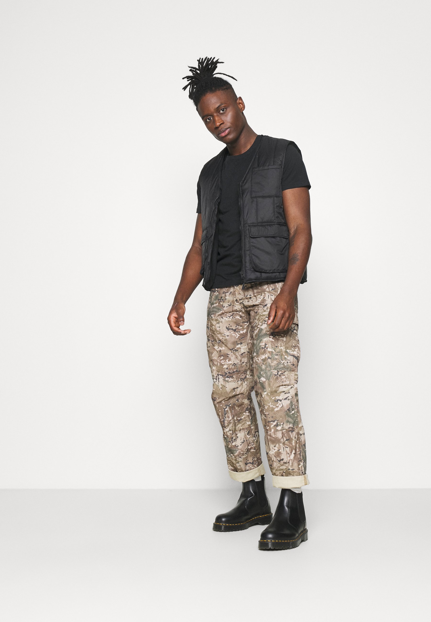 Carhartt WIP PANT - Pantaloni cargo - desert/marrone chiaro - Zalando.it