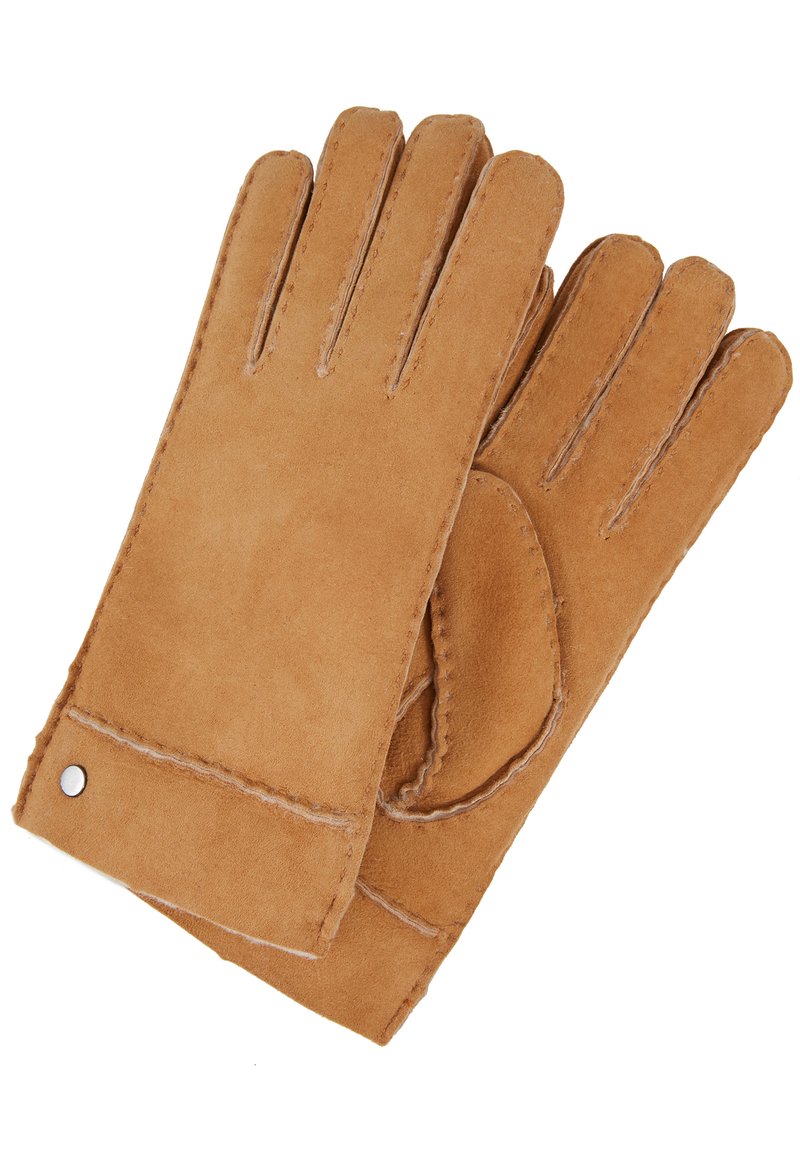 Guanti in suede marroni con cinque dita, cuciture a contrasto e un piccolo accento metallico. Texture liscia con un polsino leggermente arrotondato.