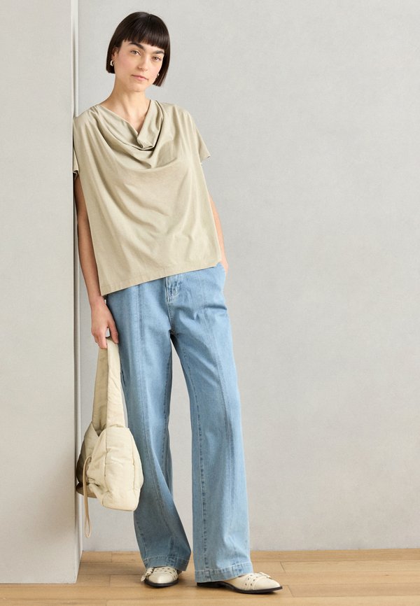 TEE - Print T-shirt - moss gray4