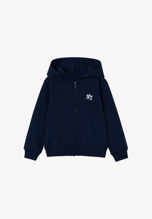 Marineblauer Kapuzenpullover mit Reißverschluss, Vordertaschen, gerippten Bündchen und weißem "NY History"-Logo auf der linken Brust.